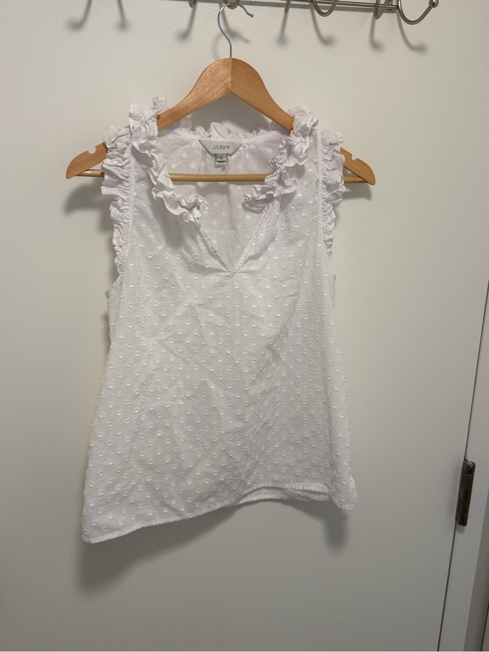 J. Crew White Ruffle Sleeveless Blouse Top size 12 XL L lacy eyelet